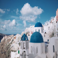 Stressvolle periode achter de rug? Ga ontspannen in Santorini!