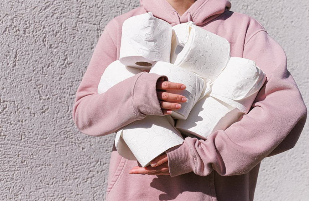 Zakelijk besparen? De voordelen van een pallet toiletpapier ten opzichte van losse rollen!